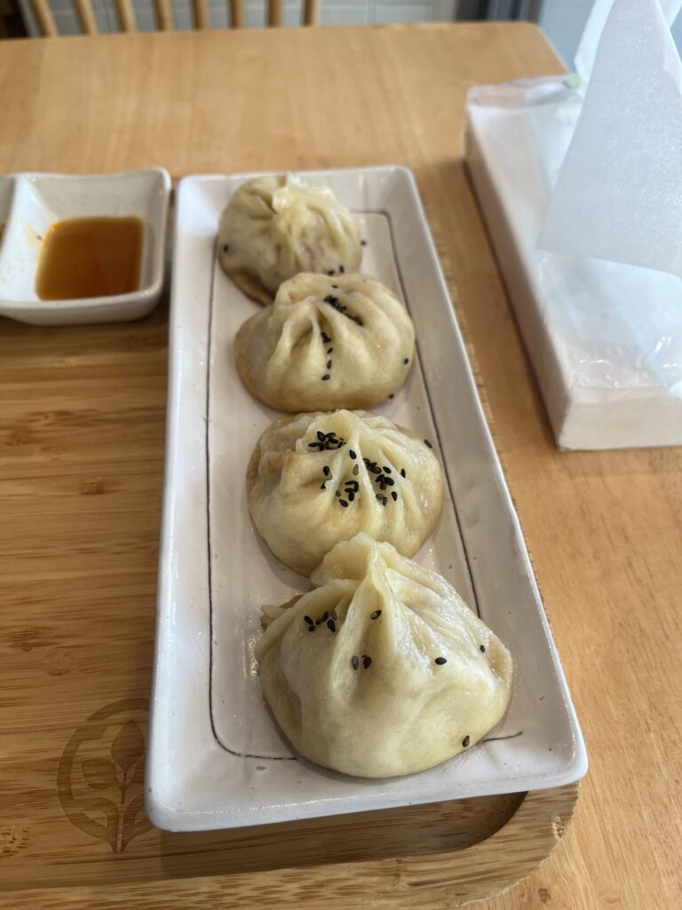 豆神家の焼き小籠包